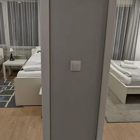 The House и термална зона *