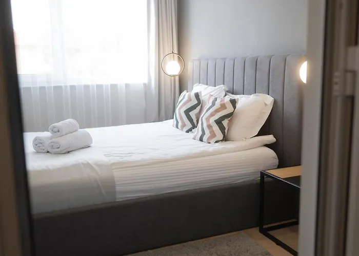 The House и термална зона *