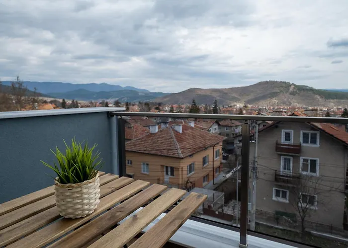 The House и термална зона Велинград